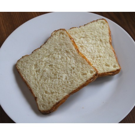 Манекен білого хліба (тост)