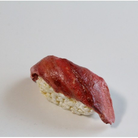 Муляж Нигири-суши с тунцом 1 шт