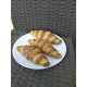 Муляж Круасан з горіхами